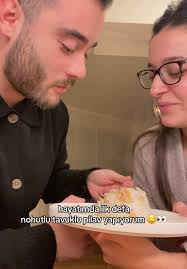 Keşke size de yapabilsem 🥹ama gerçekten çok güzel oldu ben bile kendime 10  puan verdim 🤤sıradakı yemek ne olsun? ♥️ Yorumlarınızı bekliyoruuuum ⭐️  #tadım #tadımtestleri #yemektarifleri #yemekvideoları ...