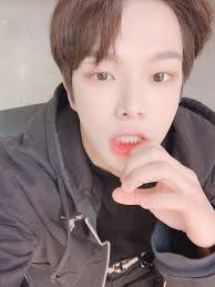 Verivery By Verivery Twitter Jellyfish Entertainment Rapper Pocket Warmers