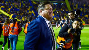 Todas las noticias sobre miguel herrera publicadas en el país. Miguel Herrera Winks To Direct Tigres Ruetir