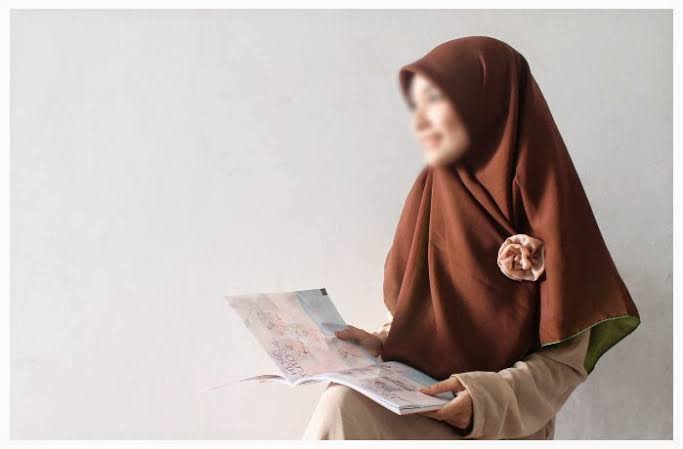 Mempercantik Diri sebagai Rasa Syukur Kita - Tuntunan Berhias Syar'i