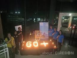 Dapatkan berbagai info lowongan kerja hotel terbaru 2019, tersebar di berbagai wilayah di. Tamu Dan Tim Hotel Ikut Serta Berfoto Dalam Aksi Earth Hour Di Grand Cordela Cordela Hotel Cordex
