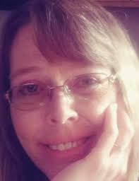 Amy Epting's Instagram, Twitter & Facebook