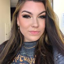 Hairstylist in Santee taking new clients