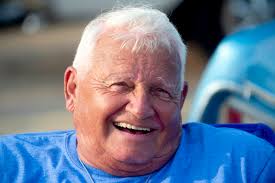 Car enthusiasts to flood Flint area for Back to the Bricks 2023