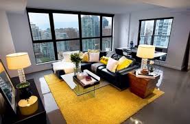 Deco Salon Gris Et Jaune 25 Inspirations Fascinantes Salon Gris Et Jaune Deco Salon Decoration Interieure Gris Et Jaune