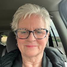 How to find old high school friends Ann Webster and Janna Snyder?