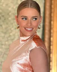 Amber Brown (@ambr.the.artist) • Instagram photos and videos