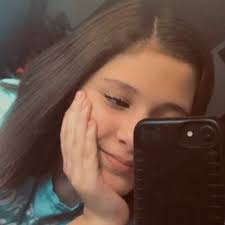 Layla Nejad (@NejadLayla)