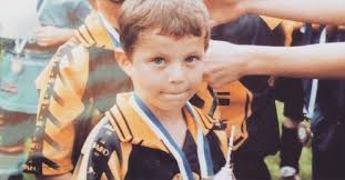 Get inspired by our community of talented artists. German Wizard Kai Havertz Looks Like Harry Potter Is Devoted To Girlfriend Sophie Weber And Relaxes By Playing Piano