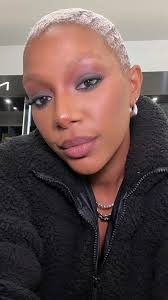 Mac Lip Liner Root for Me Dark Skin