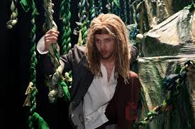 Gransky Pecha Drahokoupil A Urban Si V Muzikalu Tarzan Nasadi Specialni Paruku Z Lidskych Vlasu Cervenykoberec Cz