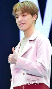 #dino #seventeen 1st world tour 'diamond edge' in seoul day 2 #170715 © adoring_svt | twitter ♡. Seventeen Dino 55 Kstation Tv