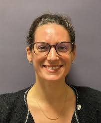 Meredith Peck's Instagram, Twitter & Facebook