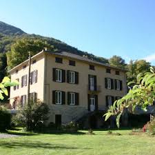 Maybe you would like to learn more about one of these? La Pommeraie Chambres D Hotes A Capoulet Et Junac Avec Salle De Reception