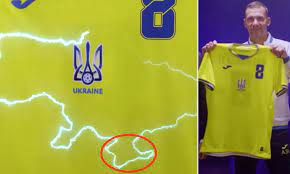 Ruh lviv ukraine 2020/2021 match worn home football shirt jersey. Ukraine S Euro 2020 Kit Sparks Outrage As Shirt Features A Map Including Russia Annexed Crimea Daily Mail Online
