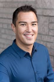 Harry Dixon's Instagram, Twitter & Facebook