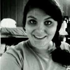 Leah Yates's Instagram, Twitter & Facebook