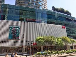 The kuala lumpur convention centre by architect akitek jururancang malaysia was built in kuala lumpur, malaysia in 2005. Bcard Points Free Parking Kids Review Of Avenue K Shopping Mall Kuala Lumpur Malaysia Tripadvisor