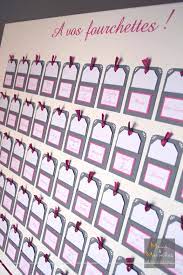 Plan De Table Mini Pochettes Escord Card Gris Et Fushia Table Mariage Rose Mariage Fuschia Decoration Mariage