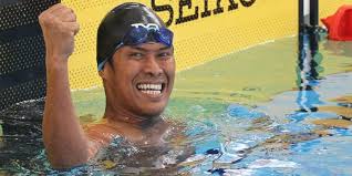 Farecompare.com has been visited by 10k+ users in the past month Bertangan Satu Pria Ini Pecahkan Rekor Renang Asean Para Games