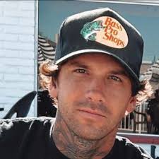 How much to remove a large tree stump and roots?