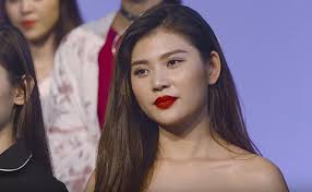 Nhan sắc cô gái khiến Phạm Hương, Lan Khuê ghét nhau ra mặt