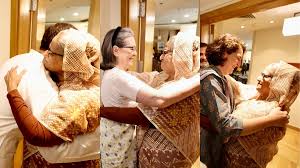 Bangladesh PM Sheikh Hasina met Sonia, Rahul, Priyanka, Modi invited them  to visit his country