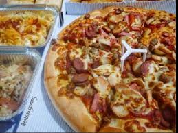 Sehingga dengan hadirnya data lengkap mengenai daftar harga menu pizza hut delivery promo personal paket beserta gambar terbaru 2021 setidaknya bisa. Harga Menu Review Dan Foto Pizza Hut Delivery Phd Juanda Raya Cikampek Informasi Resto Bandung