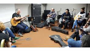 Dole Les Musiciens Ont Rencontre Deux Grands Noms Du Jazz Francais