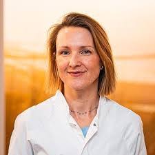 Melissa Cambron's Instagram, Twitter & Facebook