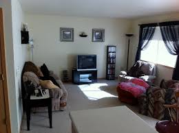 A rental apartment unit in this town costs renters from $450 to $2,000. Apartments For Rent Menomonie Wi 3 Br Uw Stout Off Campus Housing