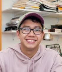 Alumni Spotlight: Senior Work