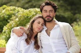 Yıldız'ın sevgilisi (gökhan alkan) yasak elma dizisi yeni sezon onayı aldı. Gokhan Alkan In Sette Parmagi Kirildi