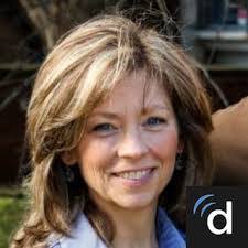 Melanie Stewart's Instagram, Twitter & Facebook