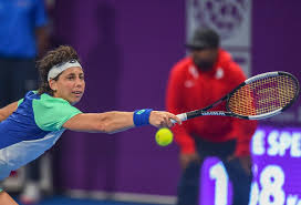 1.62 m (5 ft 4 in) turned pro: Carla Suarez Navarro Wins Her Major We Are Tennis
