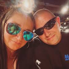 Spiral several colors of slime together for a gooey, gorgeous mix.