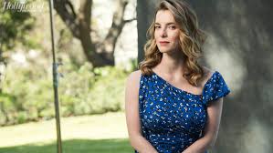 She is an actress, known for the hunt (2020), isn't it romantic (2019) and glow (2017). Glow Star Betty Gilpin Why Acting Is A Seesaw Of Death The Hollywood Reporter
