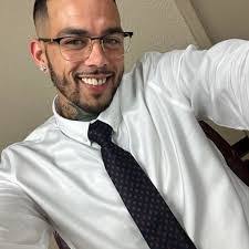 Justin Dees's Instagram, Twitter & Facebook