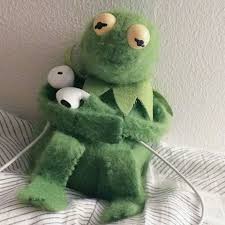 Memes Panosundaki Pin