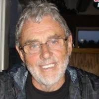 4900+ "Dérek" profiles