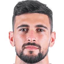 In the current club flamengo played 3 seasons, during this time he played 10 matches and scored 17 goals. Giorgian De Arrascaeta Fm 2021 Profile Reviews