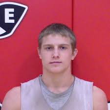 Casey Edens's Instagram, Twitter & Facebook