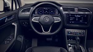 You can get the volkswagen tiguan with a range of petrol and diesel engines and with either a manual or automatic gearbox. Vw Tiguan Ehybrid 2021 Mit Plug In Hybridantrieb Ab 42 413 Euro