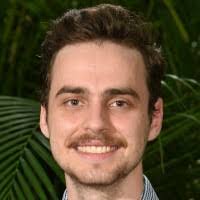 Darcy Saunders's Instagram, Twitter & Facebook