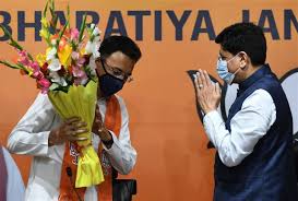 Former union minister of state for steel, petroleum &natural gas , road transport & highways and human resource development. Agqrghdxf40axm