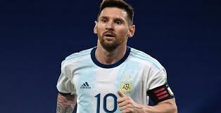 L'argentin lionel messi est le joueur de football aux revenus annuels les plus élevés. Mercato Barca Messi A Finalement Choisi Sa Prochaine Destination