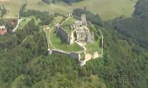 Rins Of Castle Branc 1297 Berench 1309 Castrum Berench 1420 Castrum Brancz Mad Berencs The Castle Was Built By Master Germany Castles Castle Places To Go