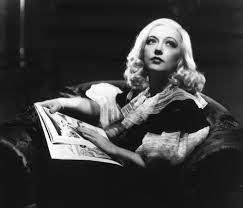 Gary oldman, amanda seyfried, lily collins, arliss howard, tuppence middleton, tom david fincher's mank belongs to that second, rarified category. Amanda Seyfried Shines As Marion Davies In Mank Npr