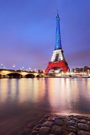 Jun 08, 2021 · les franciliens ont été nombreux à remarquer et photographier le drapeau géant installé, mardi, sur la tour eiffel. Superbe Photo De La Tour Eiffel Hommage Victime Attentats 13 Novembre 2015 Euro 2016 Football Et Jeux Olympiques Rio 2016 Actu Tour Eiffel Paris France Tours