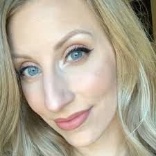 Lindsay Strom's Instagram, Twitter & Facebook